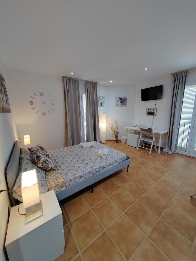 Ses Salines Private Rooms Mallorca Екстериор снимка